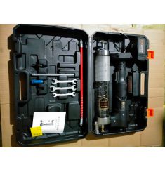 BƠM MỠ DÙNG PIN TLT-BMP010