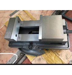Ê TÔ MÁY PHAY 160MM CÓ ĐẾ EM-CNT