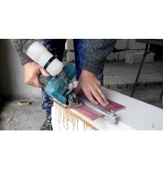 MÁY CẮT DÙNG PIN MAKITA CC300DWE