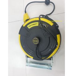 CUỘN DÂY ĐIỆN TỰ RÚT LUX 25310 3 LÕI DÀI 10M